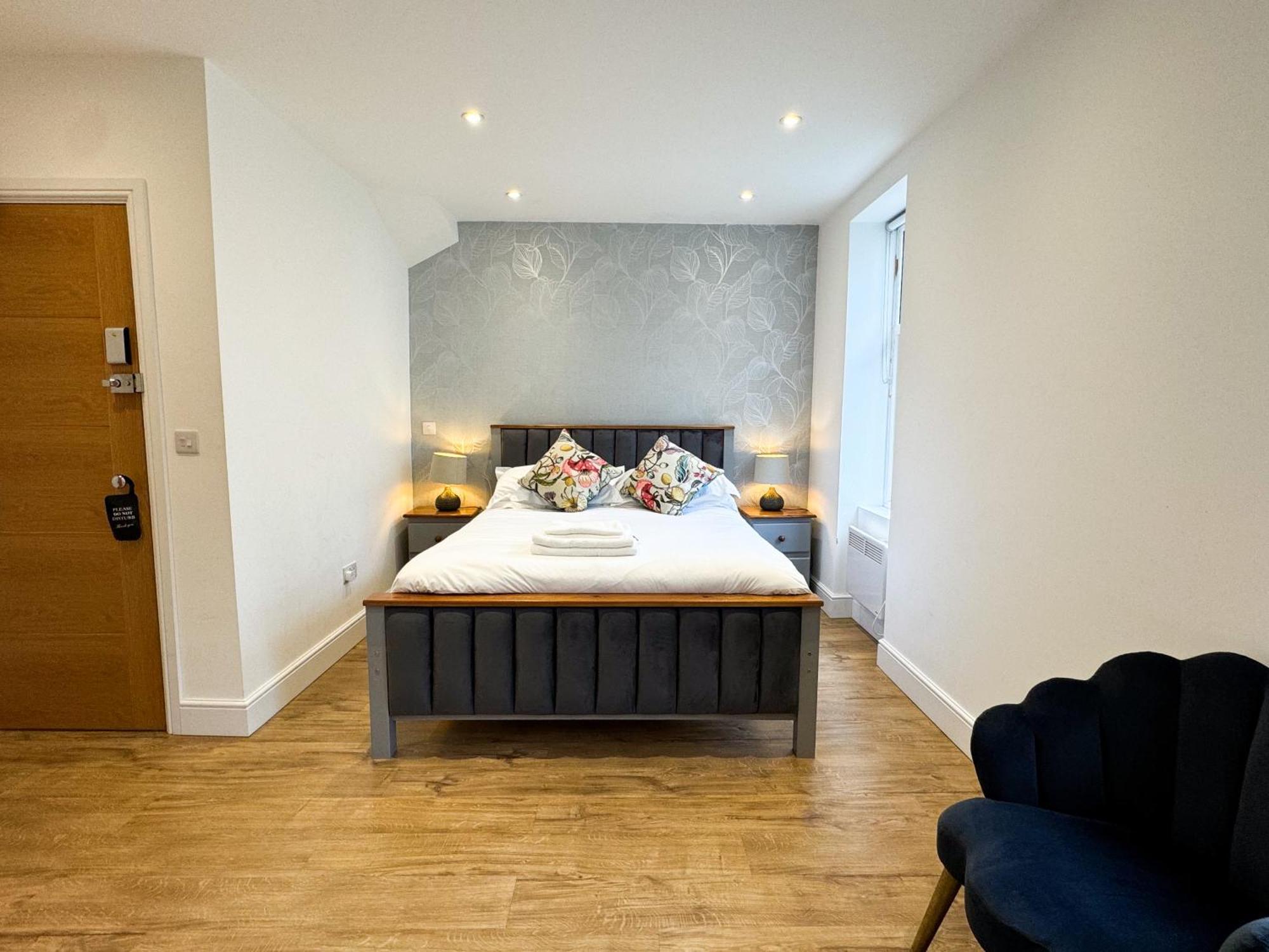 The Avonmore Olympia Bed & Breakfast Londen