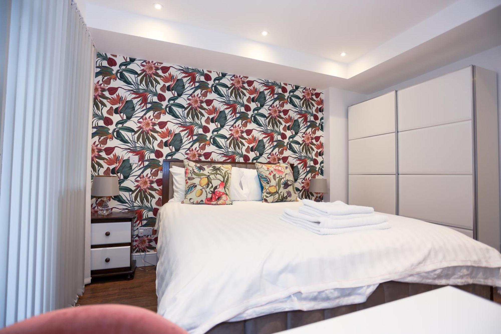 The Avonmore Olympia Bed & Breakfast Londen