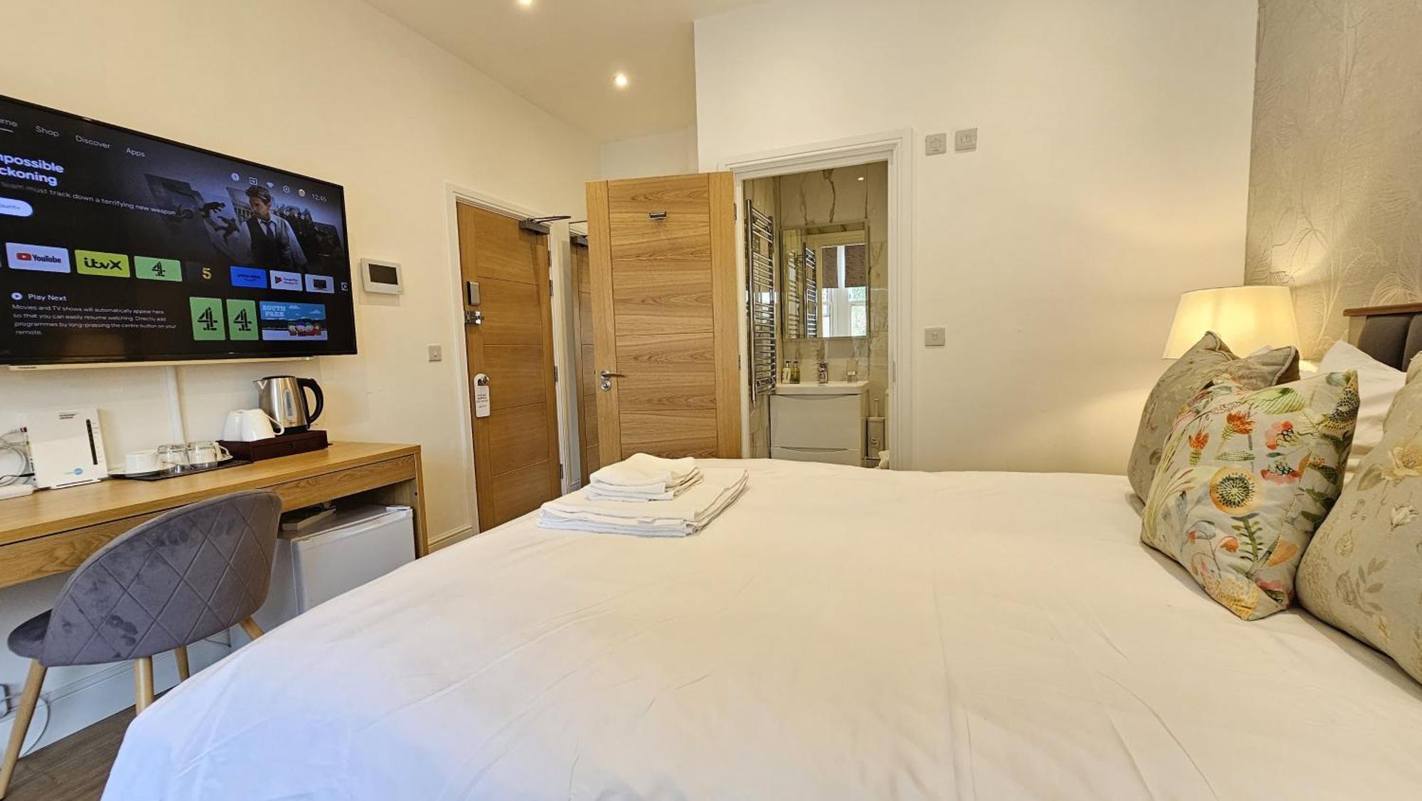 The Avonmore Olympia Bed & Breakfast Londen